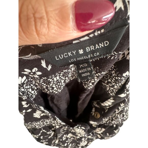 LUCKY BRAND Black White Floral Blouse Size XS - Picture 5 of 7